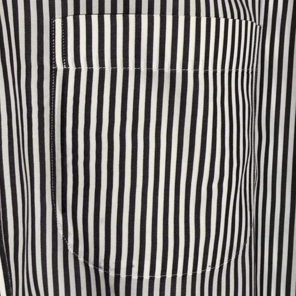 BROOKS BROTHERS dress shirt. - Picture 2 of 8